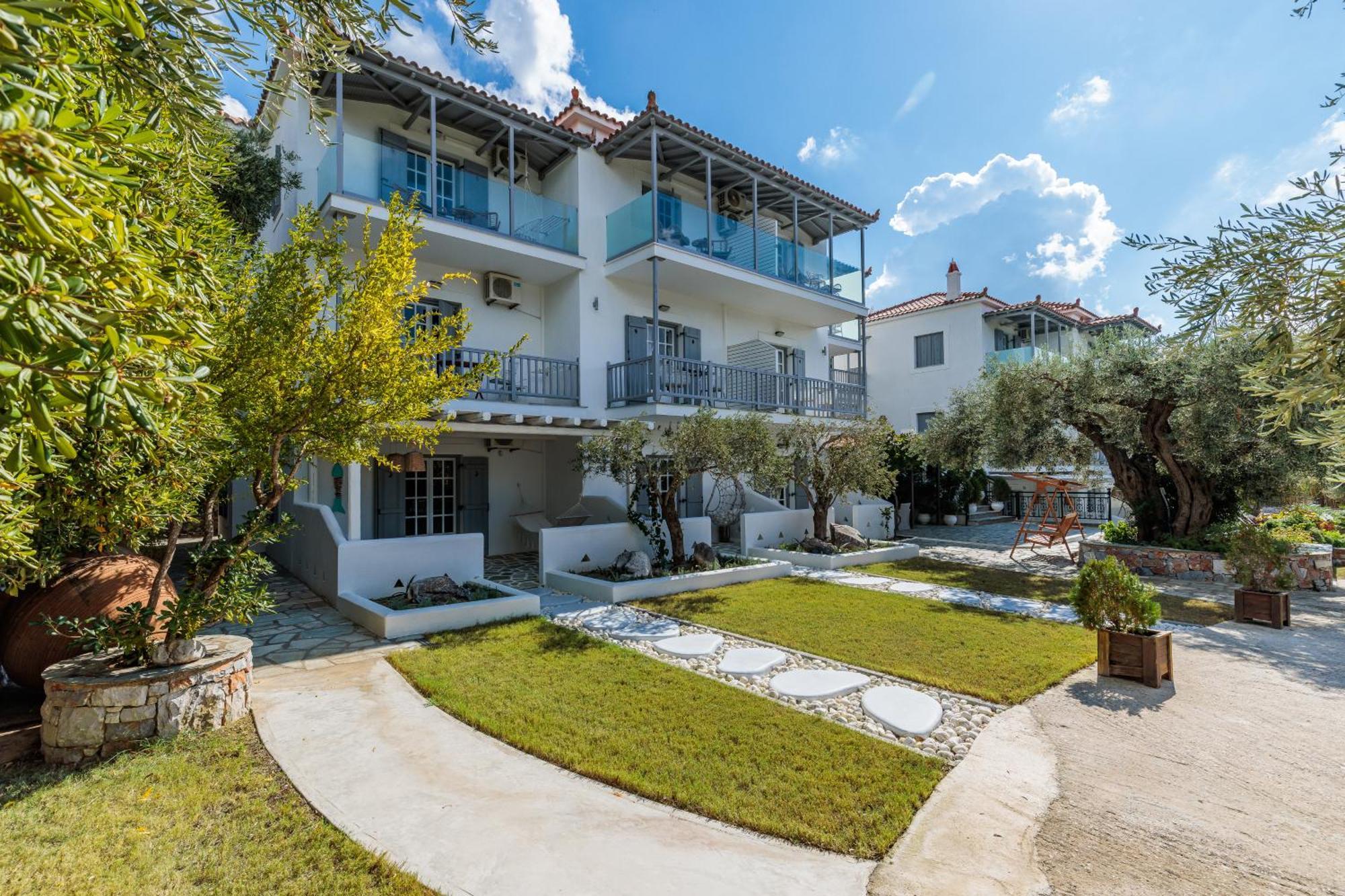 Evlalia Studios & Villas Skopelos Town Exterior foto